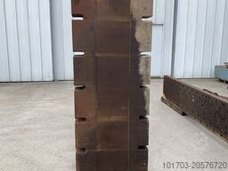 Equerres de bridage en fonte 4000 x 2000 x 575 mm