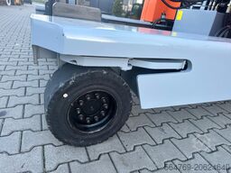 Hubtex DQ45 / 4500 kg/ Triplex /Only 3309 h