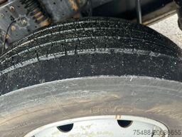 RENAULT MIDLUM 160-210 2 ASSI 4X2