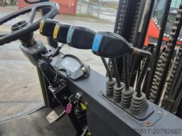 Clark Cmpd25 2.5t diesel