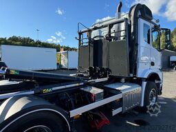 Mercedes-Benz Arocs 3251 8x4*4, JOAB Hook-lift + Plow-equippe...