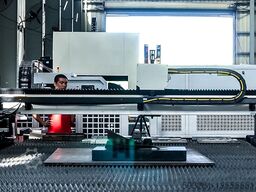 Glorystar laser GS-13030CS MAX 12kW Metal Laser Cutter