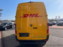 Mercedes-Benz eSprinter 312 DHL Regal KEP-Ausbau