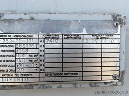 MAN 10.153 (7410L / STEEL SUSP. / MANUAL PUMP / POM...