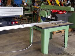DeWalt Radialarmkreissäge 300 mm Sägeblatt / 900 mm