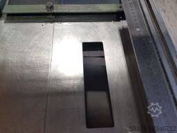 DeWalt Radialarmkreissäge 300 mm Sägeblatt / 900 mm