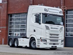 Scania 590S V8 NGS 6X4 - retarder - full air - leather...