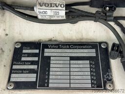 VOLVO FH 13.500 I-PARK COOL FULL AIR HEIWO ISOLATED BO