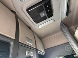RENAULT T High 520 / Bycool
