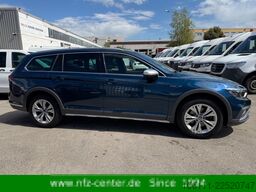 VW Passat Variant Alltrack 4Motion 2.0 TDI HeadUP