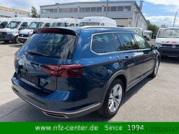 VW Passat Variant Alltrack 4Motion 2.0 TDI HeadUP