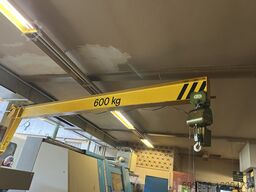 Żuraw słupowy L 525cm + wciagarka 500kg