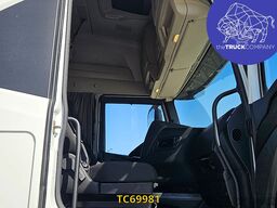 Iveco S-Way 460