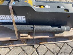 Mustang HM 702     2024   Unused