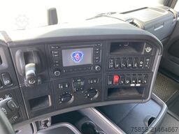 Scania R520 V8 / 6x4 / ADR / Full Air / Retarder / Hyd...