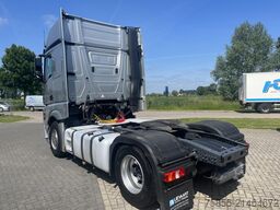 Mercedes-Benz Actros 1845 GigaSpace Euro 6 / Auromatic / 60 %...