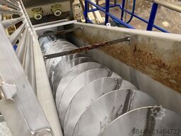 Heckmann Product aanvoerbunker + Opvoervijzel