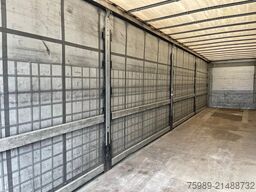 Schmitz Cargobull Mooving roof,  pallet box, DISC BRAKES, GATES, ...