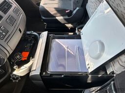 DAF XF460FA 4x2 BL MEILLER DSK / ATLAS  126.3LK 36m³