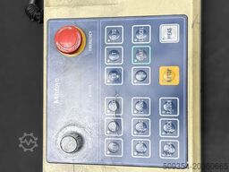 Mitutoyo Crysta-Apex C7106