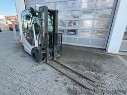 Still RX60-30L/600 / nur 1.227h / Hubhöhe 4.6m / SS