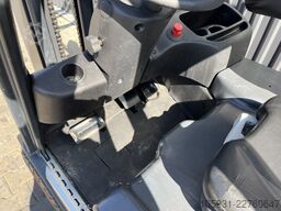 Linde E14-02