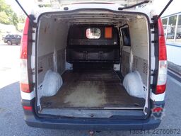 MERCEDES-BENZ Vito 111 CDI Lang 3-Sitzer AHK