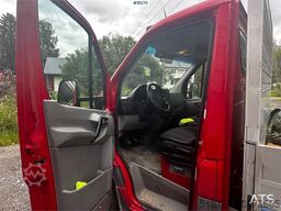 Mercedes-Benz Sprinter 516 w/driving bridges and HIAB crane.