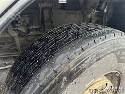 MAN TGX 26.580 6x4 – Tipper truck with snowplow setup