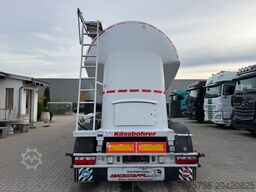KÄSSBOHRER Zementsilo 35 m³/3- Achsen/BPW Achsen