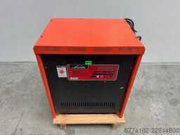 Linde E20PL-02 + Ladegerät 3516 --EK