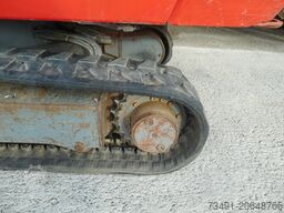 Takeuchi TB 225 mit POWERTILT