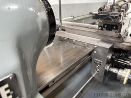 Hardinge HLV-H Tool Room Lathe