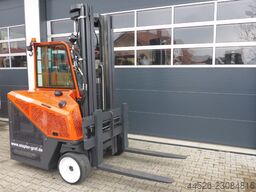 Combilift C4000 CB