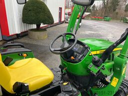 John Deere 3025E