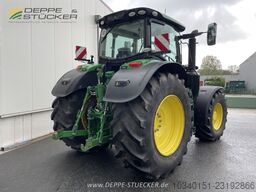 John Deere 6230R