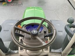 John Deere 6230R