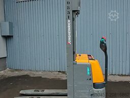 Jungheinrich EJC 214