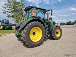 John Deere 6250R