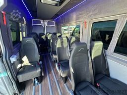 MERCEDES-BENZ eSprinter