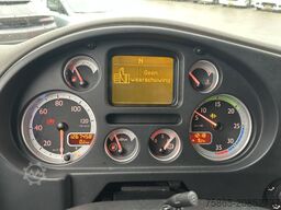 DAF FA LF 55 210 EEV / 14 Ton / Isolated Box / Load...