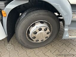 DAF FA LF 55 210 EEV / 14 Ton / Isolated Box / Load...