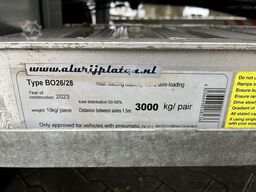 Mercedes-Benz Vario 612 D / Car - Machine Transporter 570 cm ...