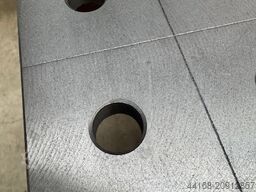 Protec 3 Achs Hub Drehtisch KT 1000 HV mit Lochtisch