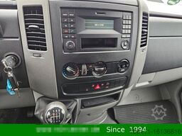 VOLKSWAGEN Crafter Kasten 35 kurz L1H1 Standheizung