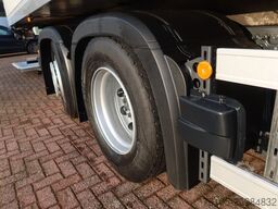 Mercedes-Benz Actros 2536 LL Koel/Vries Carrier Supra 750 Die...