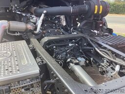 Ford F-Line 1833 4x2 DayCab automaat