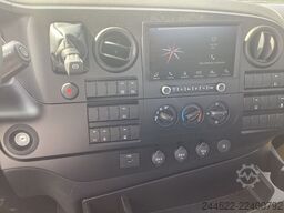 Ford F-Line 1833 4x2 DayCab automaat