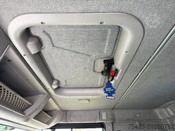 IVECO STRALIS AT260S46/P GRU FASSI