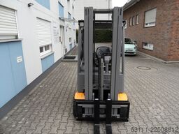 Jungheinrich EFG 218k - Triplex - aufgearbeitet